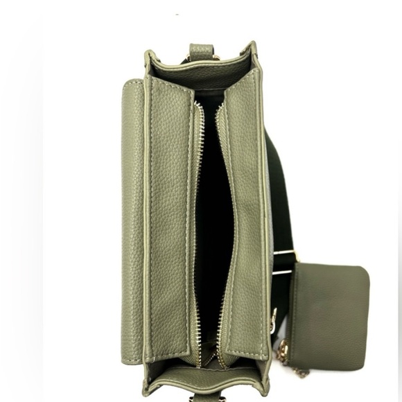 Valentino Orlandi Olive Green vegan leather 2 way bag and matching zip wallet - Picture 3 of 4